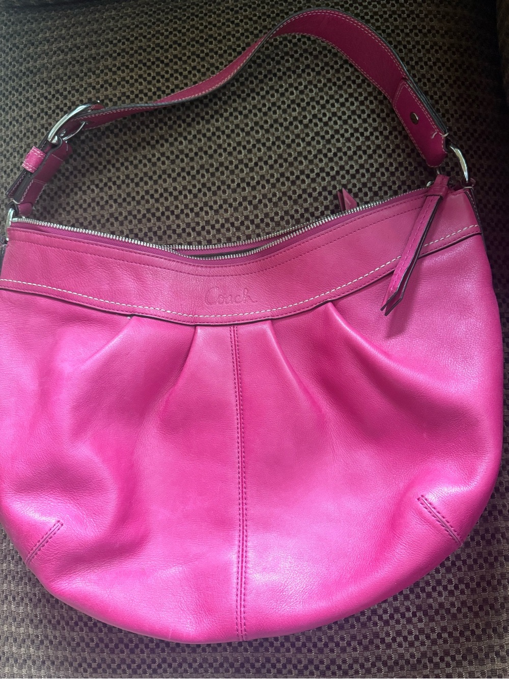 COACH Soho Leather Hobo Large Bag Pink Y2K 2009 J0973-F13731